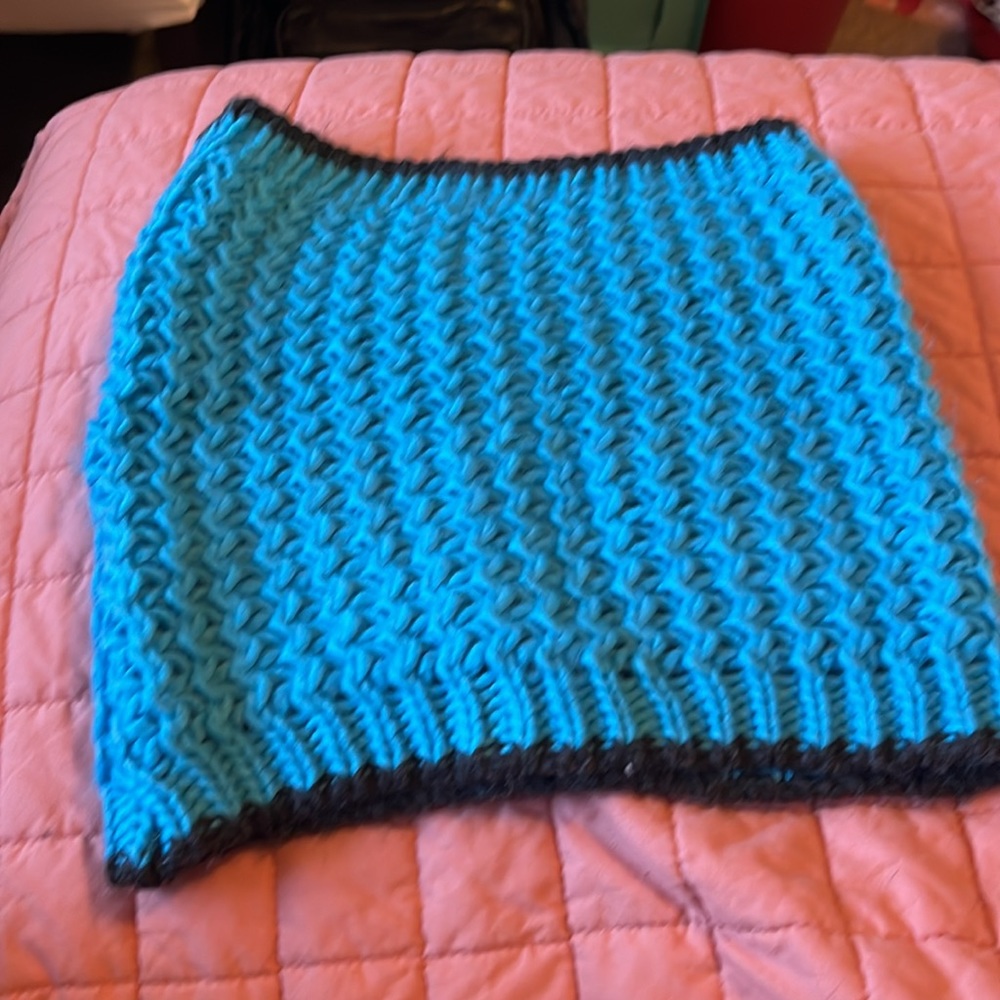 Gertex soft knit neck warmer, turquoise and black, one size
